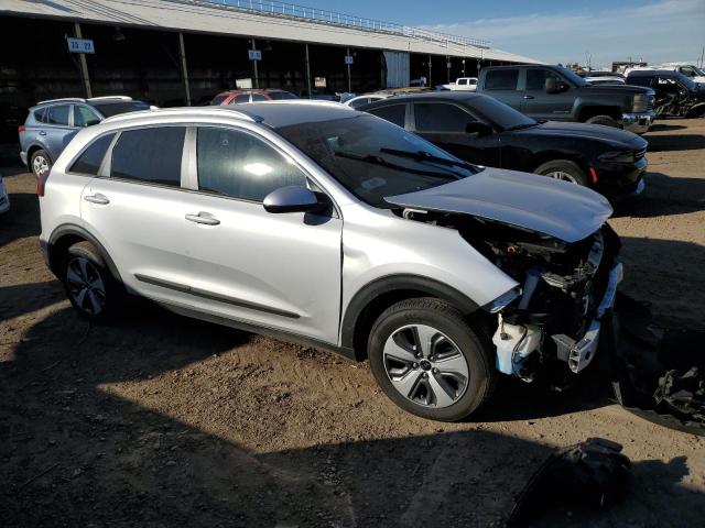 Photo 3 VIN: KNDCB3LC7L5396949 - KIA NIRO LX 