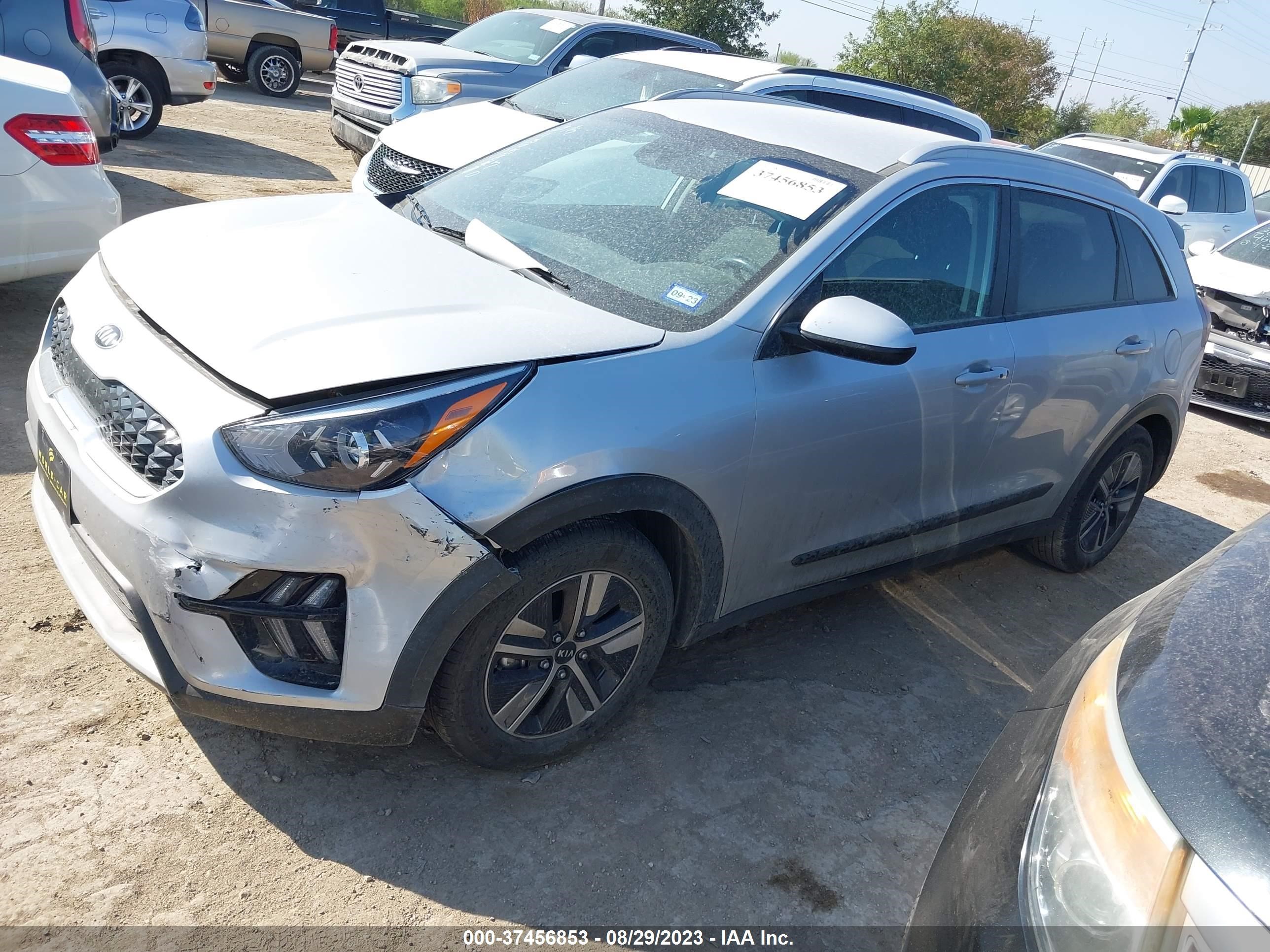 Photo 1 VIN: KNDCB3LC7L5400823 - KIA NIRO 