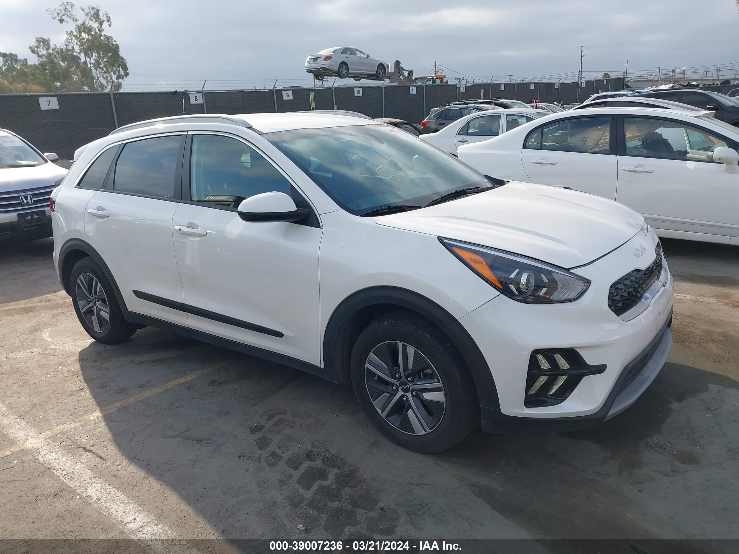 Photo 0 VIN: KNDCB3LC7N5512766 - KIA NIRO 