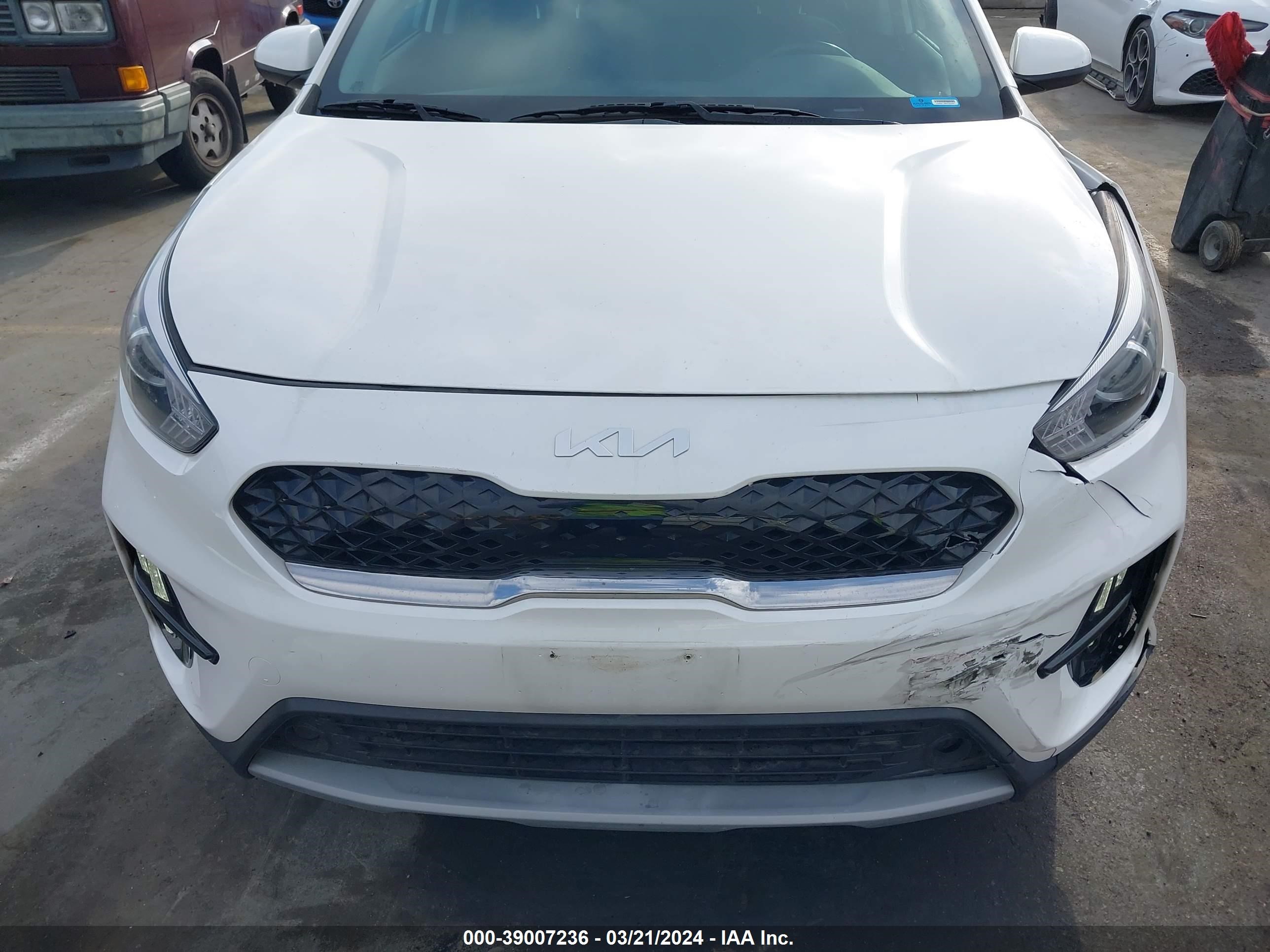 Photo 5 VIN: KNDCB3LC7N5512766 - KIA NIRO 