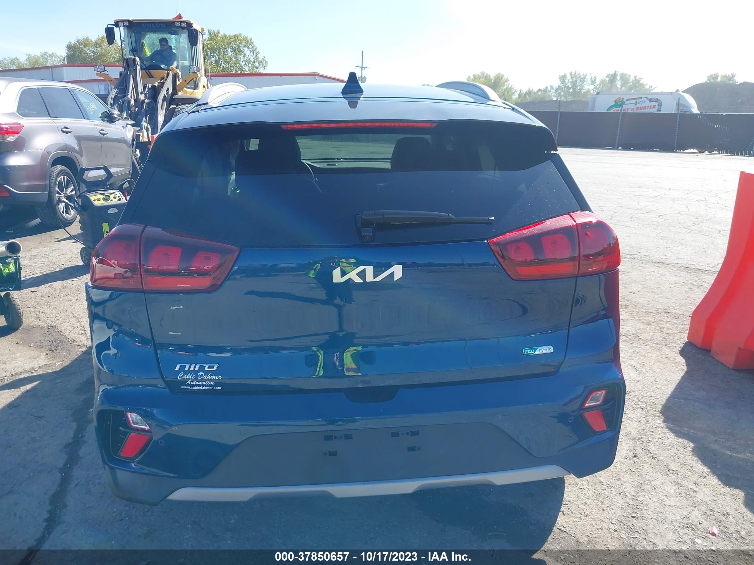 Photo 15 VIN: KNDCB3LC7N5512833 - KIA NIRO 