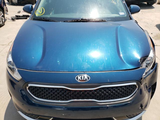 Photo 6 VIN: KNDCB3LC8H5089944 - KIA NIRO FE 