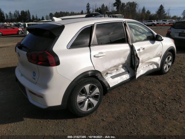 Photo 3 VIN: KNDCB3LC8J5135729 - KIA NIRO 