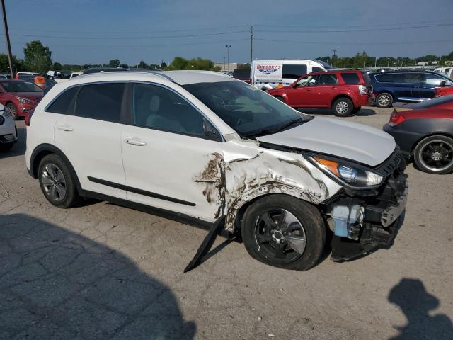 Photo 3 VIN: KNDCB3LC8J5203172 - KIA NIRO 