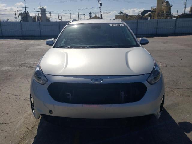 Photo 4 VIN: KNDCB3LC8J5207495 - KIA NIRO FE 