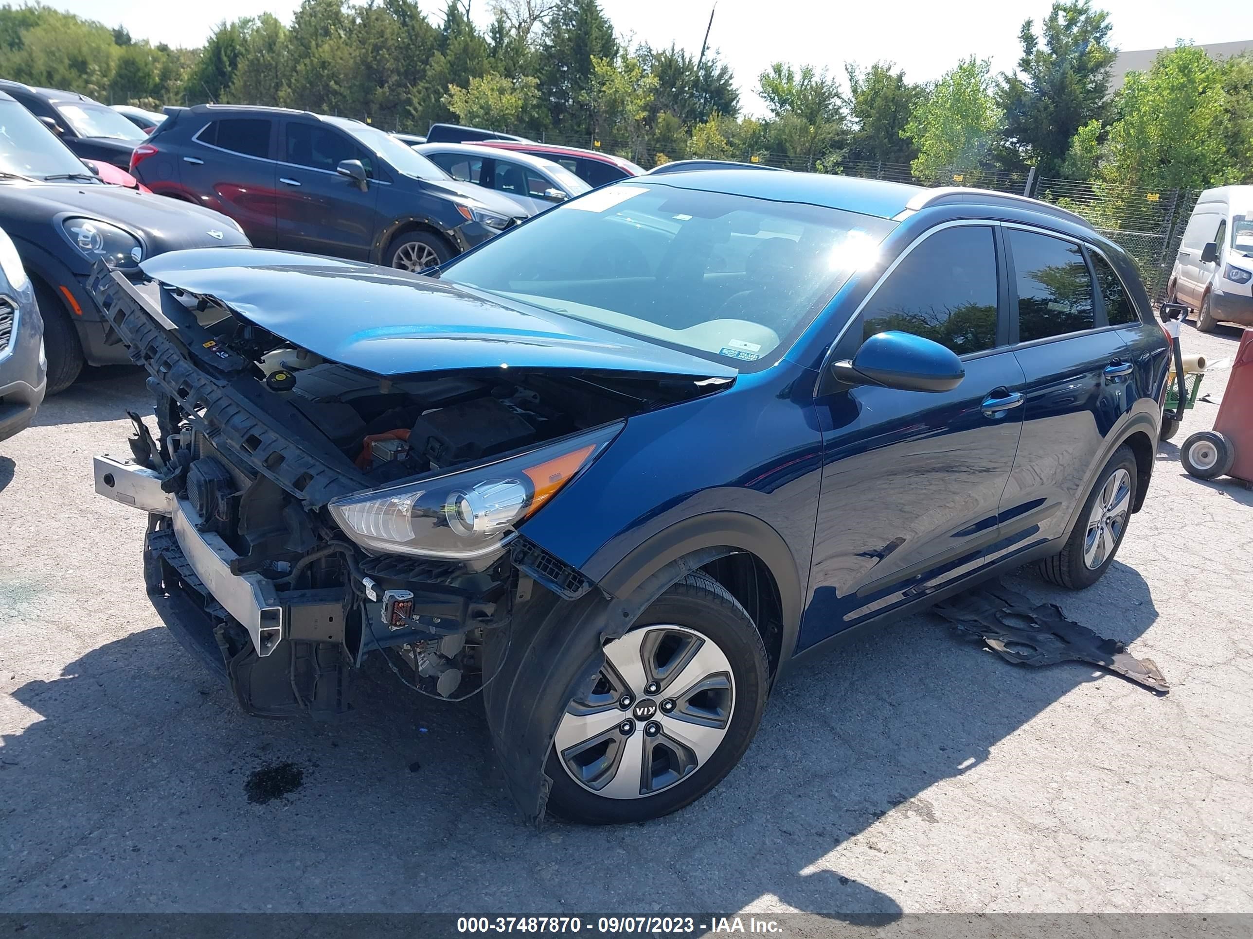 Photo 1 VIN: KNDCB3LC8K5218109 - KIA NIRO 