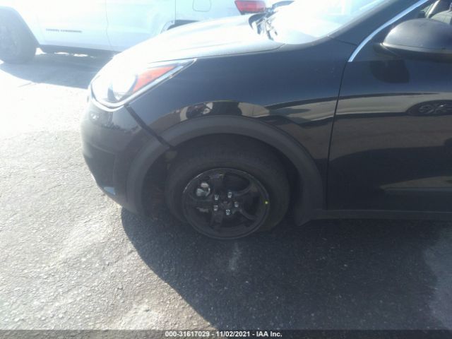 Photo 5 VIN: KNDCB3LC8K5345331 - KIA NIRO 