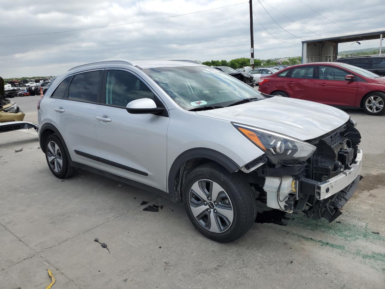 Photo 3 VIN: KNDCB3LC8L5397074 - KIA NIRO 