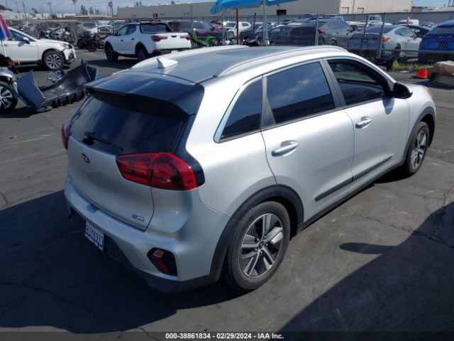 Photo 3 VIN: KNDCB3LC8L5451277 - KIA NIRO 