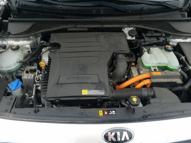 Photo 6 VIN: KNDCB3LC9H5067757 - KIA NIRO FE 