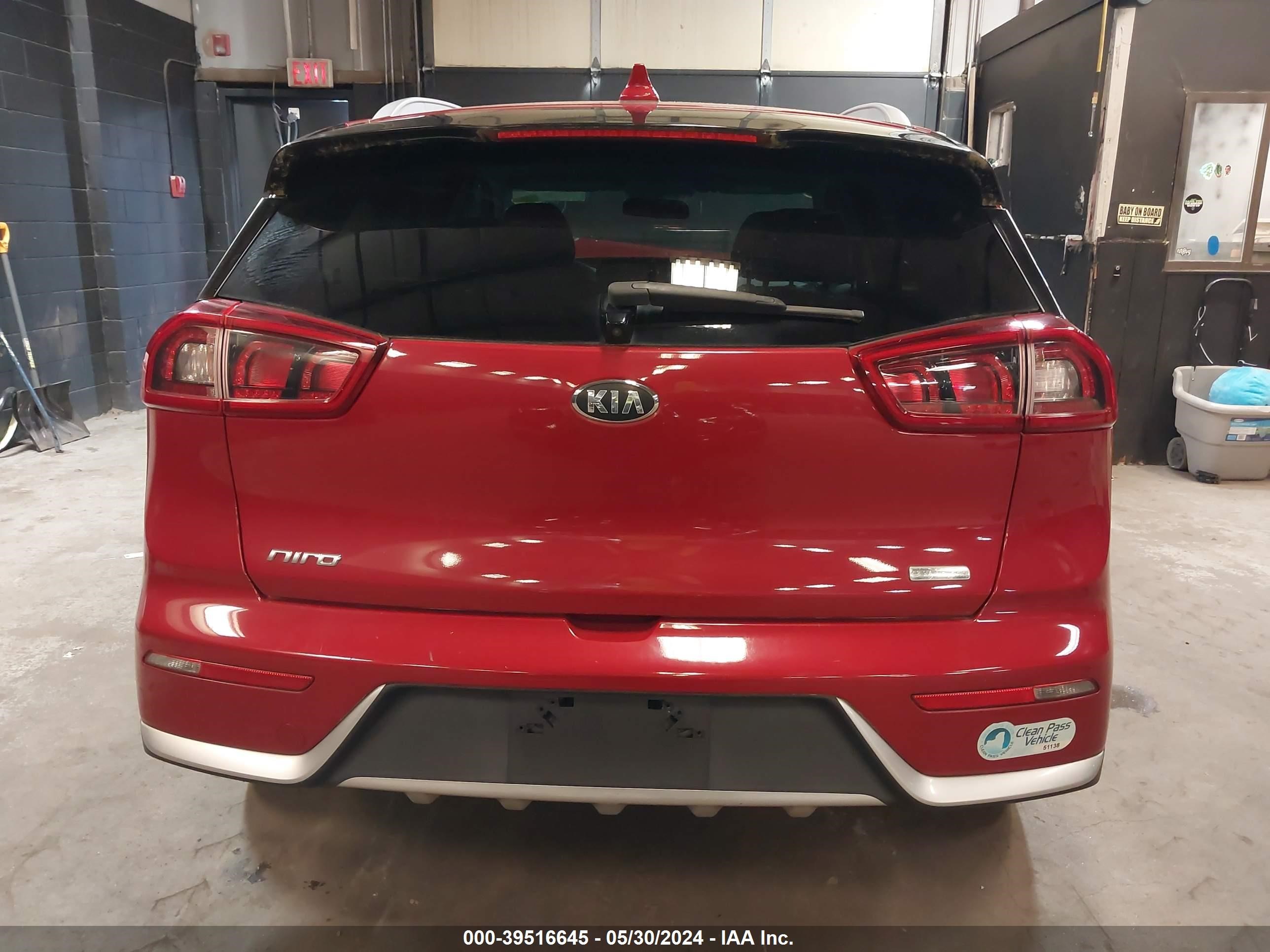 Photo 15 VIN: KNDCB3LC9H5068360 - KIA NIRO 