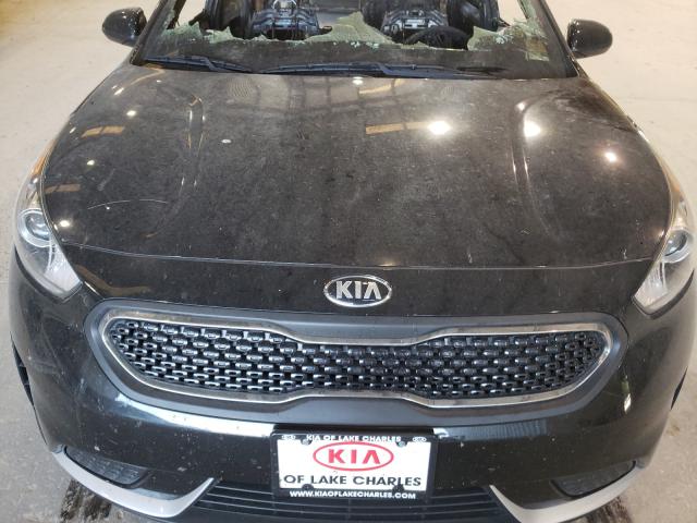 Photo 6 VIN: KNDCB3LC9J5125484 - KIA NIRO FE 