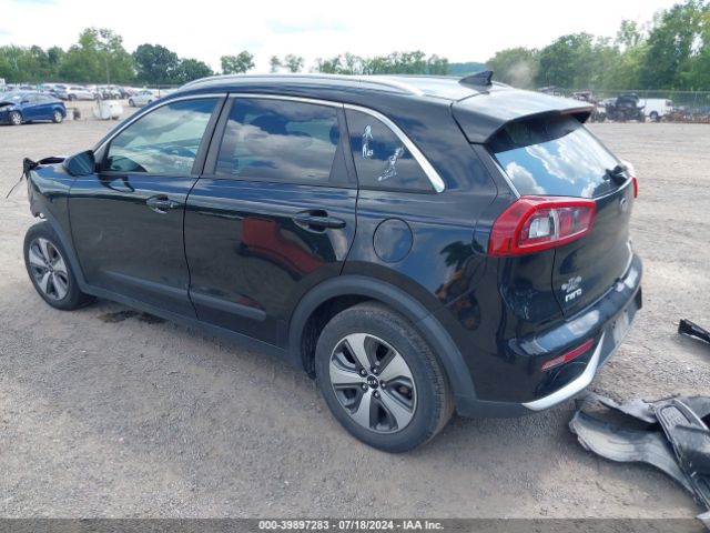 Photo 2 VIN: KNDCB3LC9J5151423 - KIA NIRO 