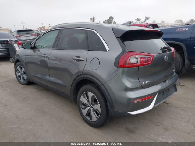 Photo 2 VIN: KNDCB3LC9J5164687 - KIA NIRO 