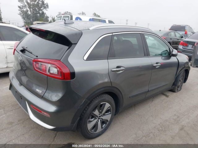 Photo 3 VIN: KNDCB3LC9J5164687 - KIA NIRO 