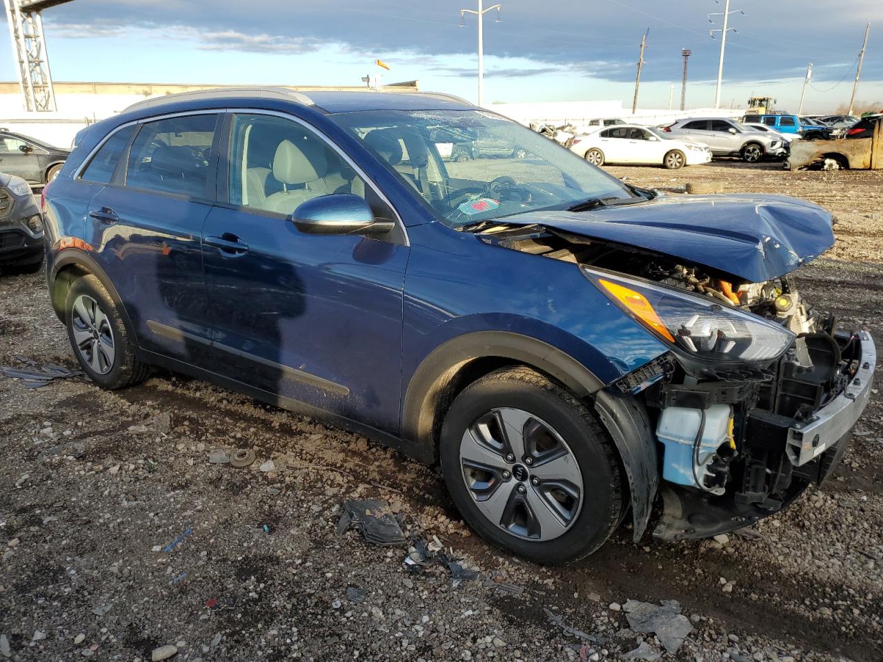 Photo 3 VIN: KNDCB3LC9L5396368 - KIA NIRO 