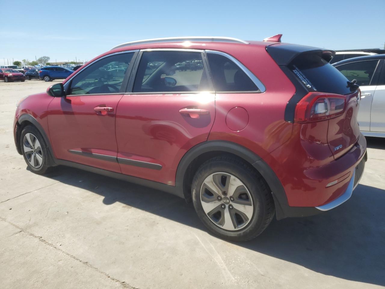 Photo 1 VIN: KNDCB3LCXH5088424 - KIA NIRO 