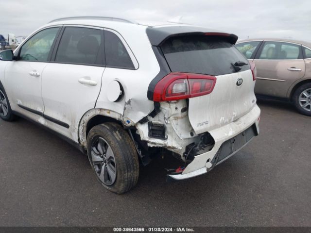 Photo 5 VIN: KNDCB3LCXH5089105 - KIA NIRO 