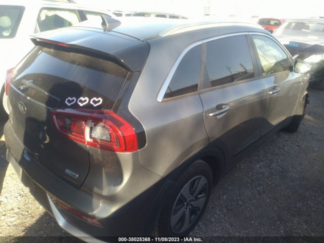 Photo 3 VIN: KNDCB3LCXH5097253 - KIA NIRO 