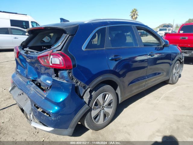 Photo 3 VIN: KNDCB3LCXK5352801 - KIA NIRO 