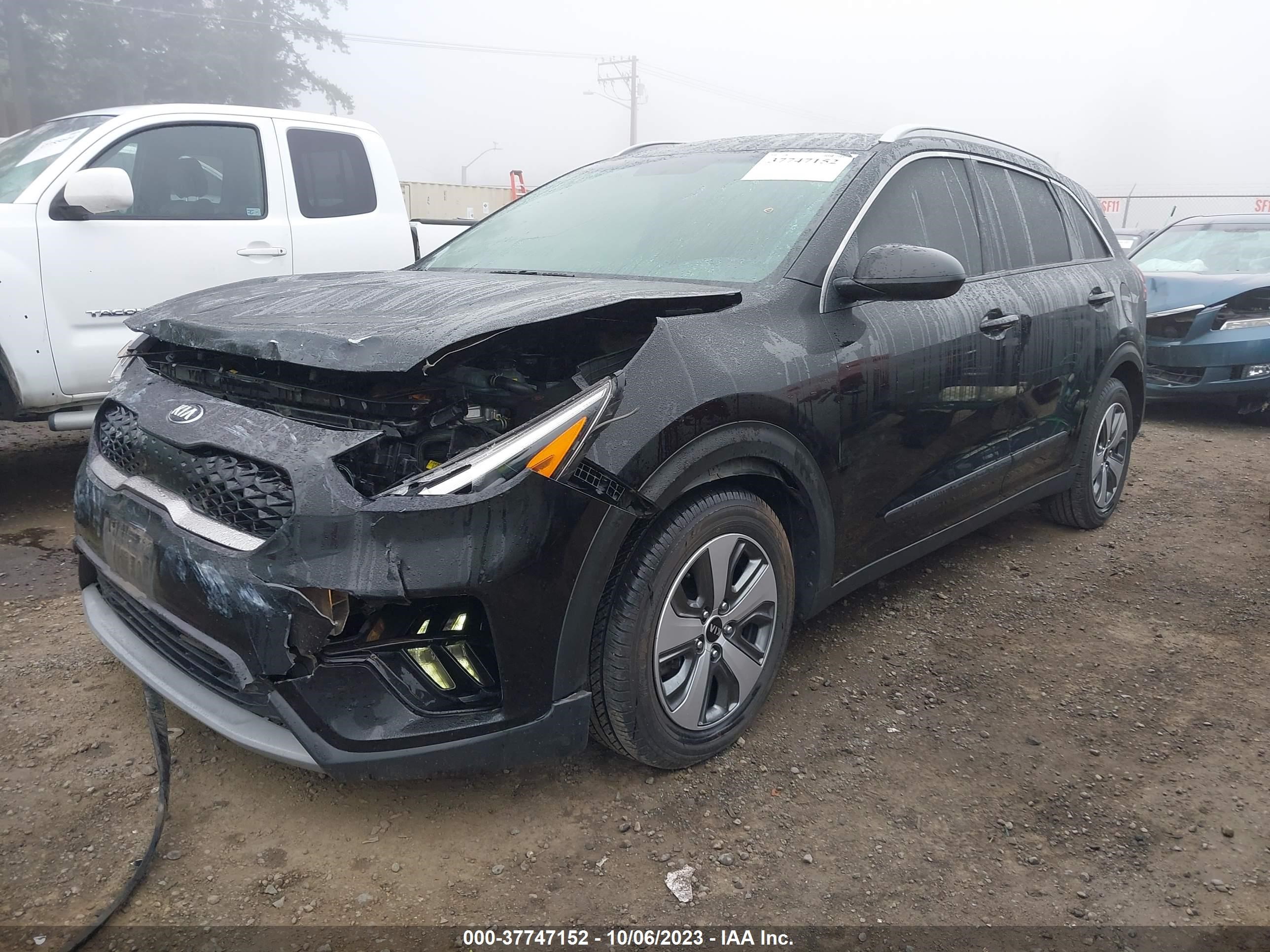 Photo 1 VIN: KNDCB3LCXL5370569 - KIA NIRO 