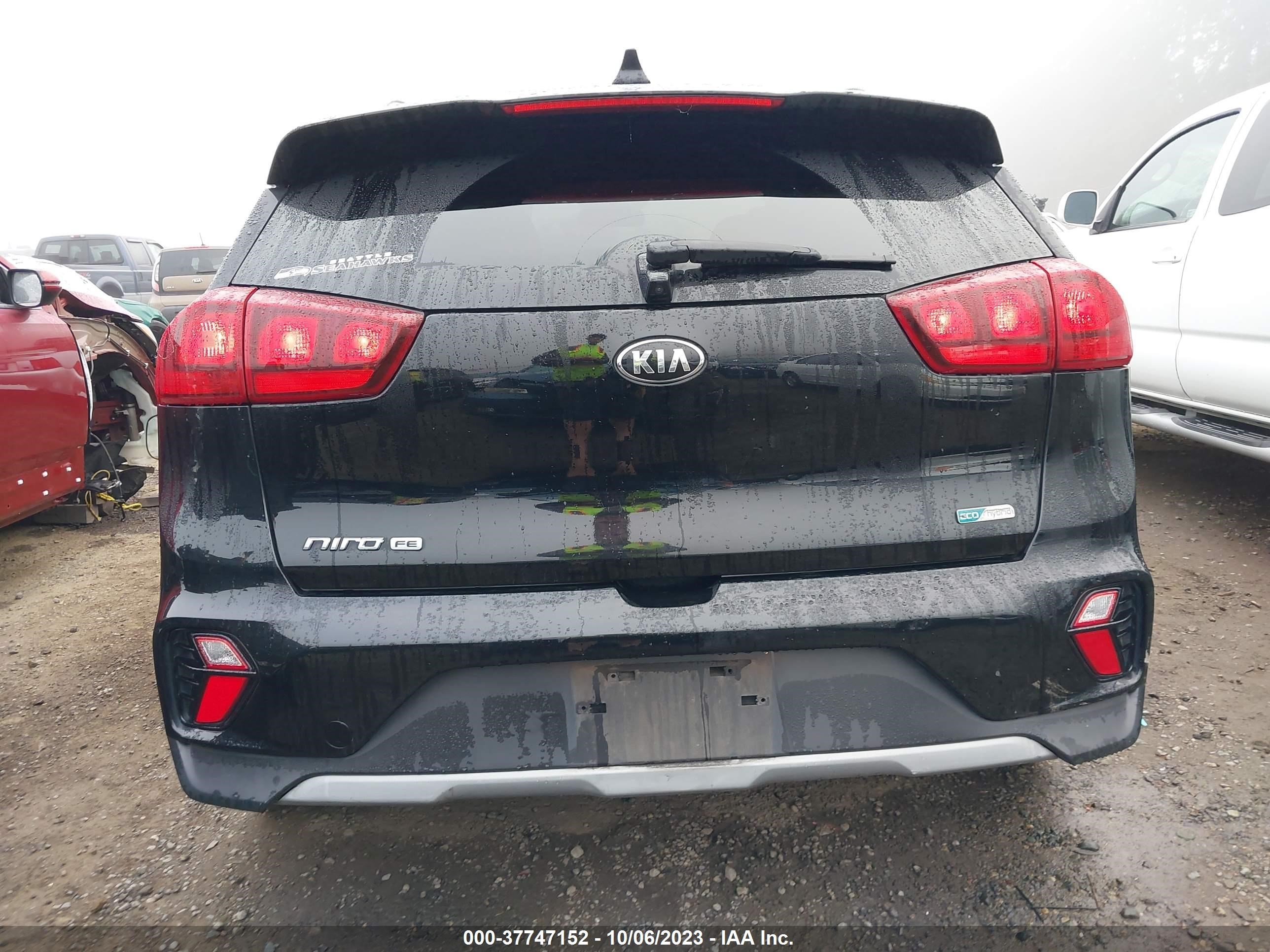 Photo 15 VIN: KNDCB3LCXL5370569 - KIA NIRO 