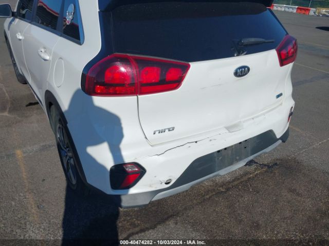 Photo 5 VIN: KNDCB3LCXL5421570 - KIA NIRO 