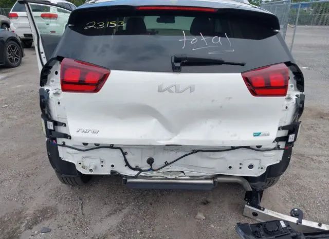 Photo 5 VIN: KNDCB3LCXN5500630 - KIA NIRO 