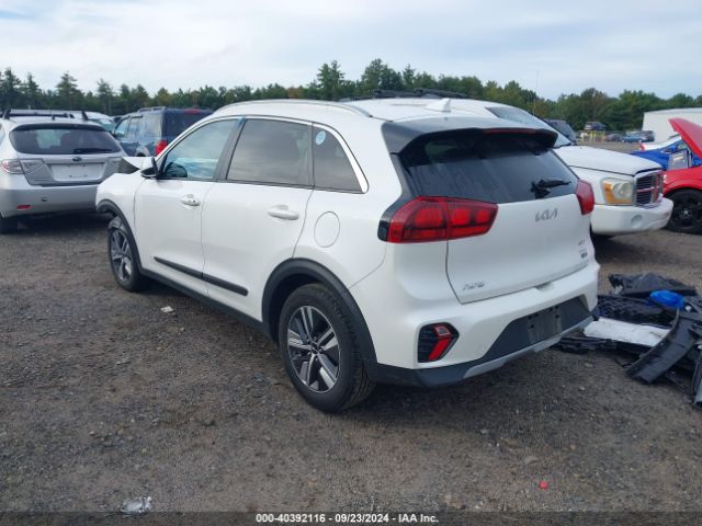 Photo 2 VIN: KNDCB3LCXN5541551 - KIA NIRO 