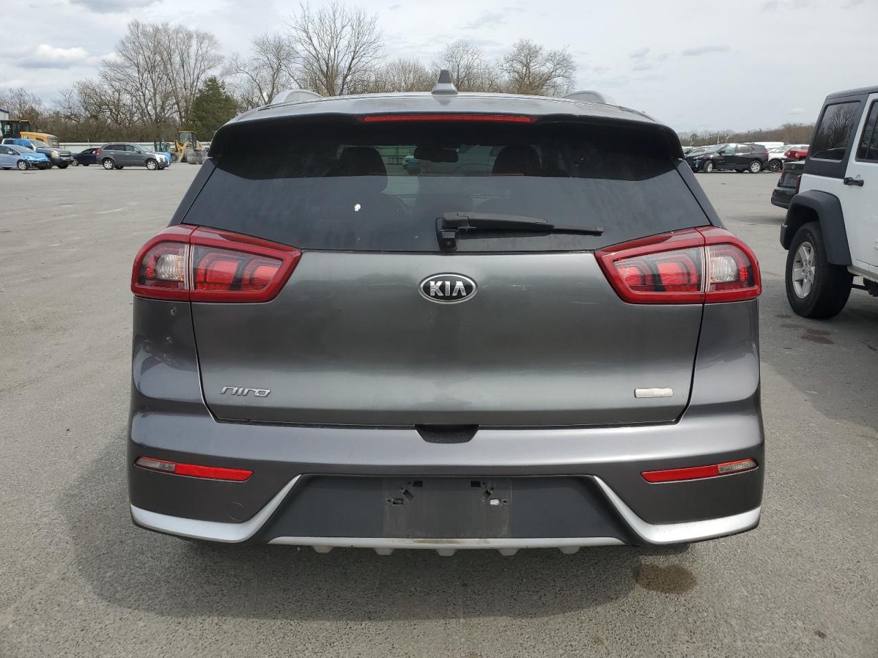 Photo 5 VIN: KNDCC3LC0J5119781 - KIA NIRO 