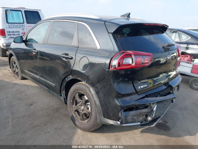 Photo 2 VIN: KNDCC3LC0J5156703 - KIA NIRO 