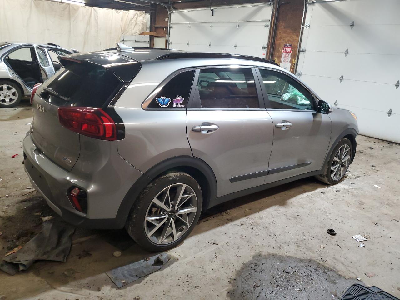 Photo 2 VIN: KNDCC3LC1N5546389 - KIA NIRO 