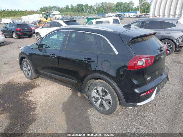 Photo 2 VIN: KNDCC3LC2J5175902 - KIA NIRO 