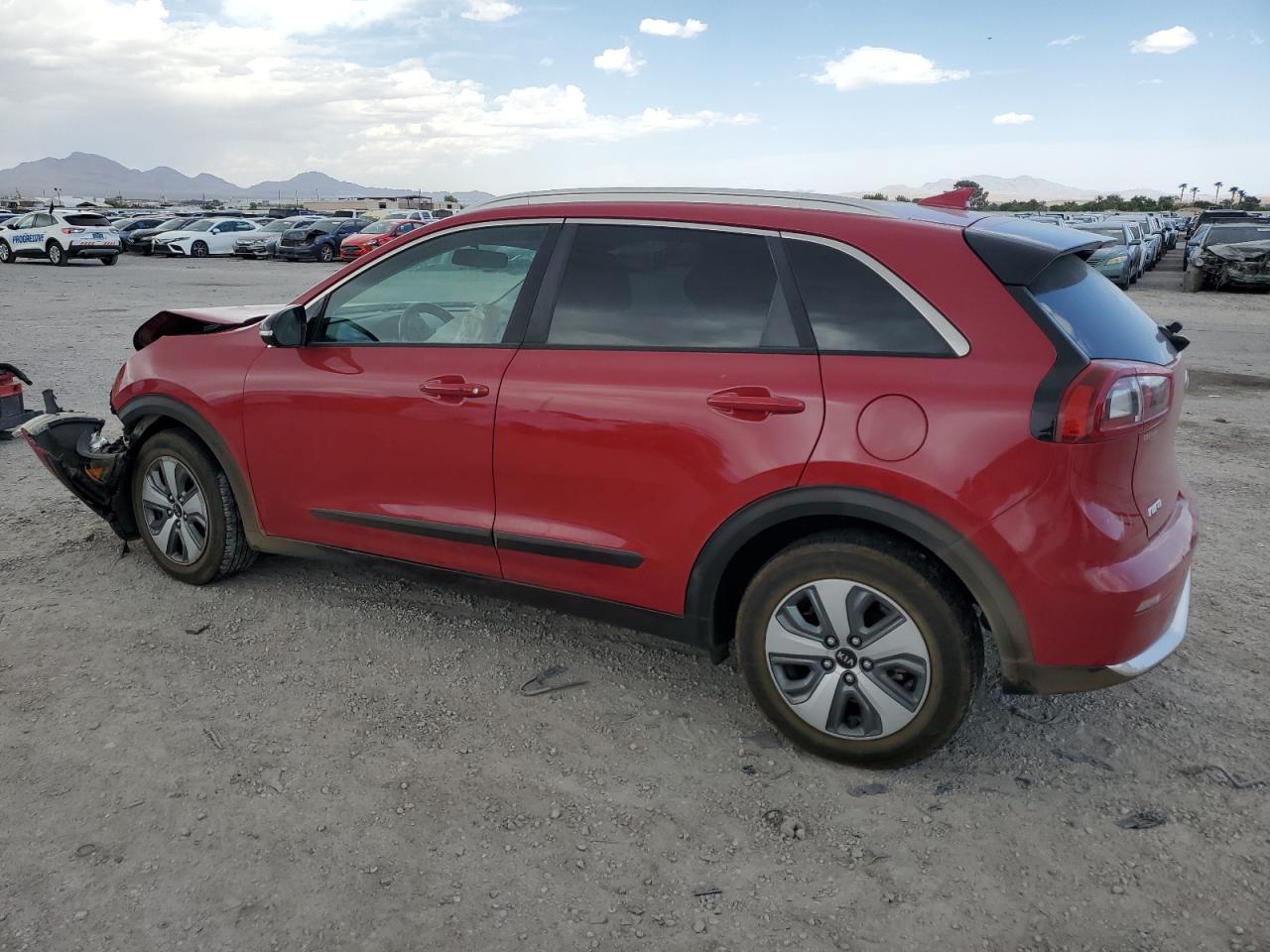 Photo 1 VIN: KNDCC3LC5H5070796 - KIA NIRO 