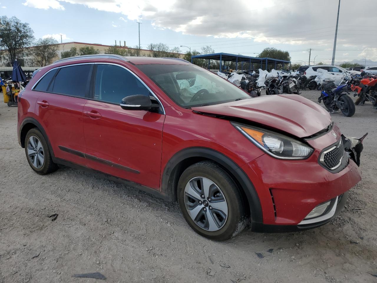 Photo 3 VIN: KNDCC3LC5H5070796 - KIA NIRO 