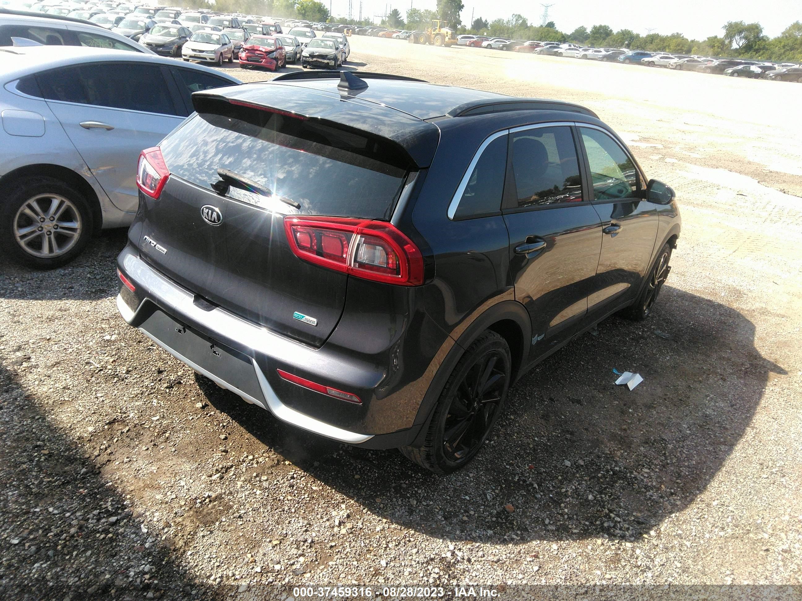 Photo 3 VIN: KNDCC3LC5J5160228 - KIA NIRO 