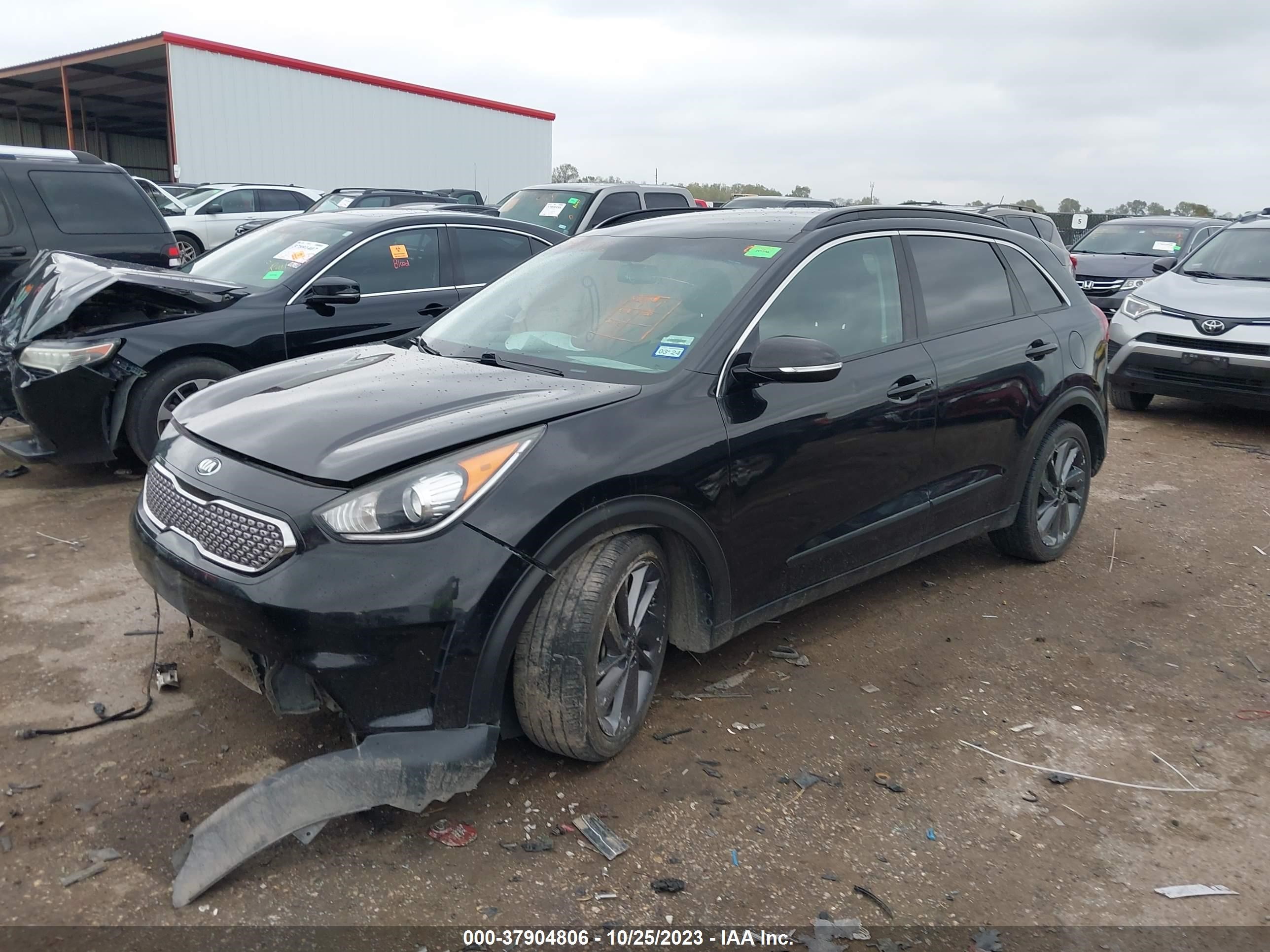 Photo 1 VIN: KNDCC3LC6H5061394 - KIA NIRO 