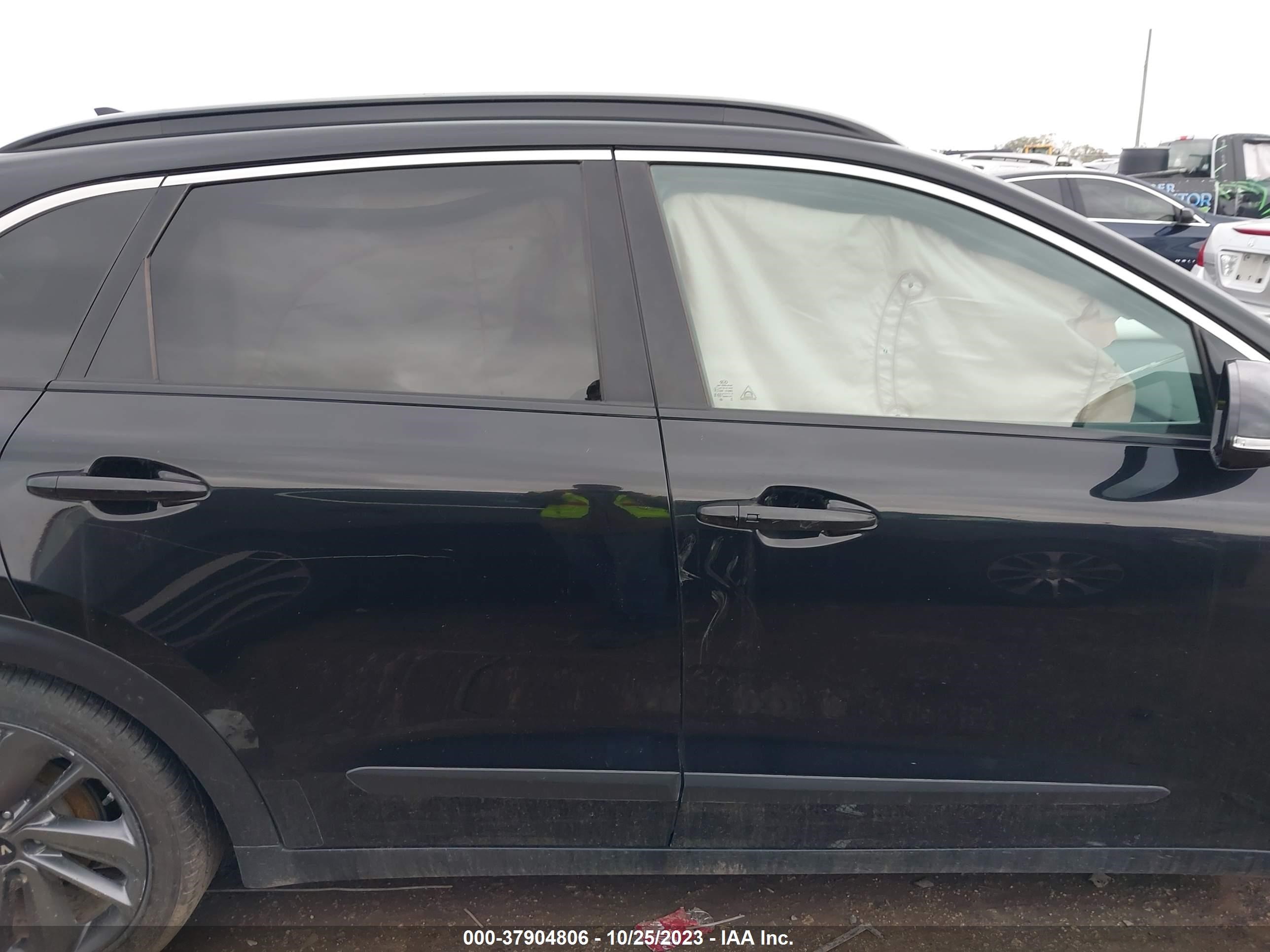 Photo 12 VIN: KNDCC3LC6H5061394 - KIA NIRO 