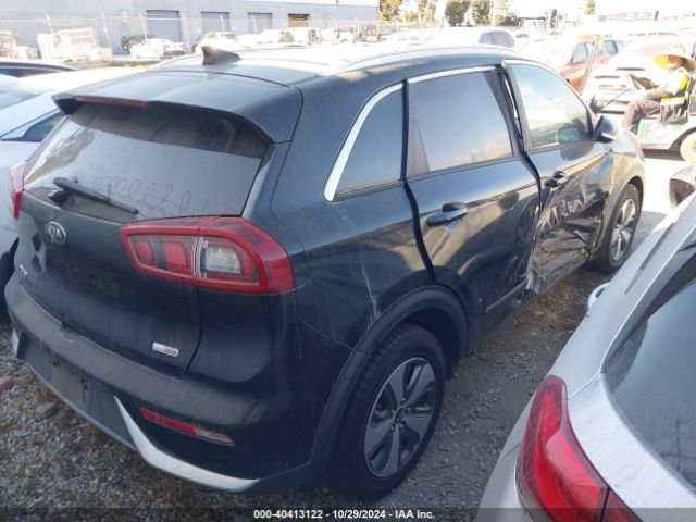 Photo 3 VIN: KNDCC3LC6H5069012 - KIA NIRO 