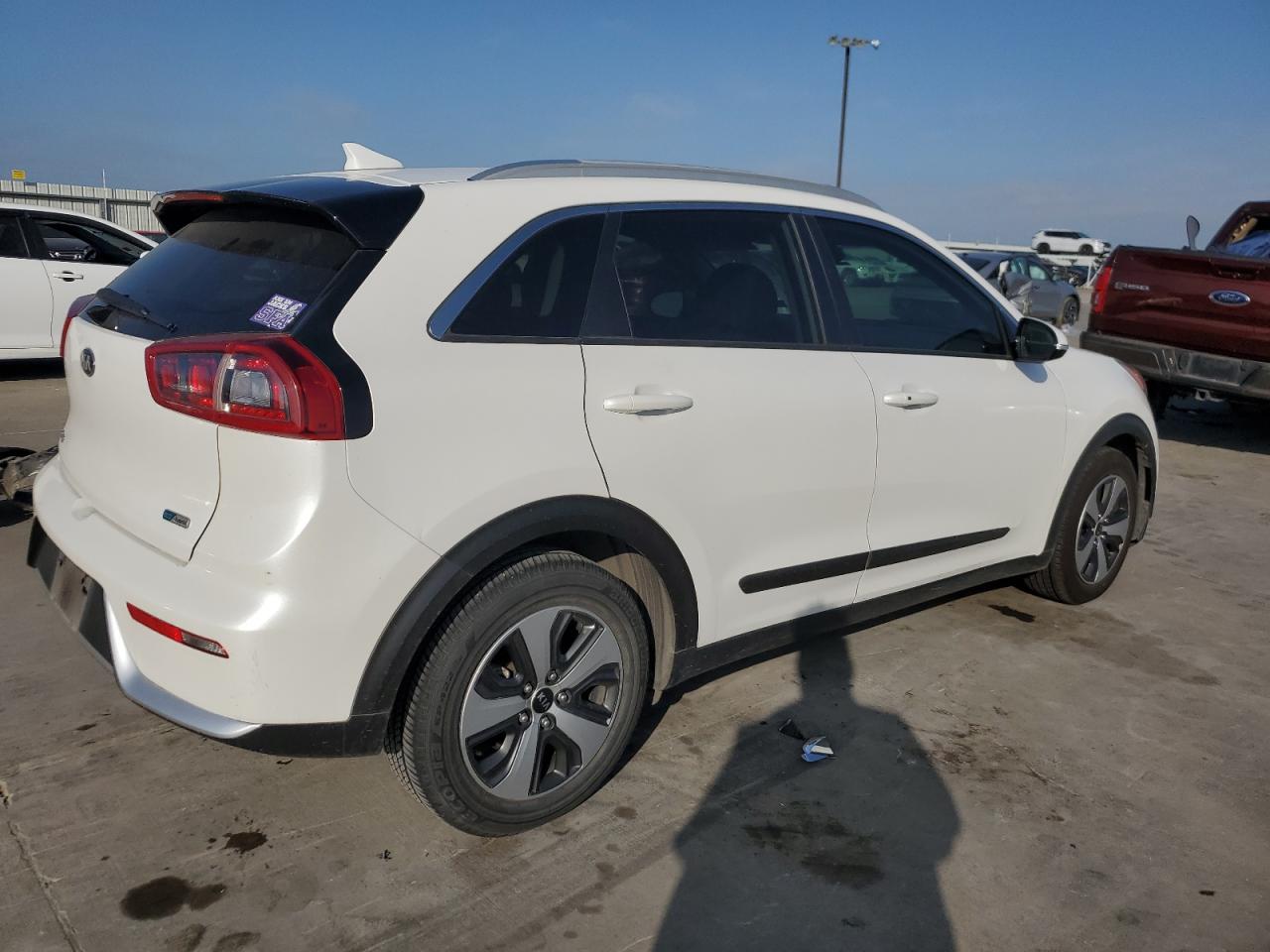 Photo 2 VIN: KNDCC3LC7H5053272 - KIA NIRO 