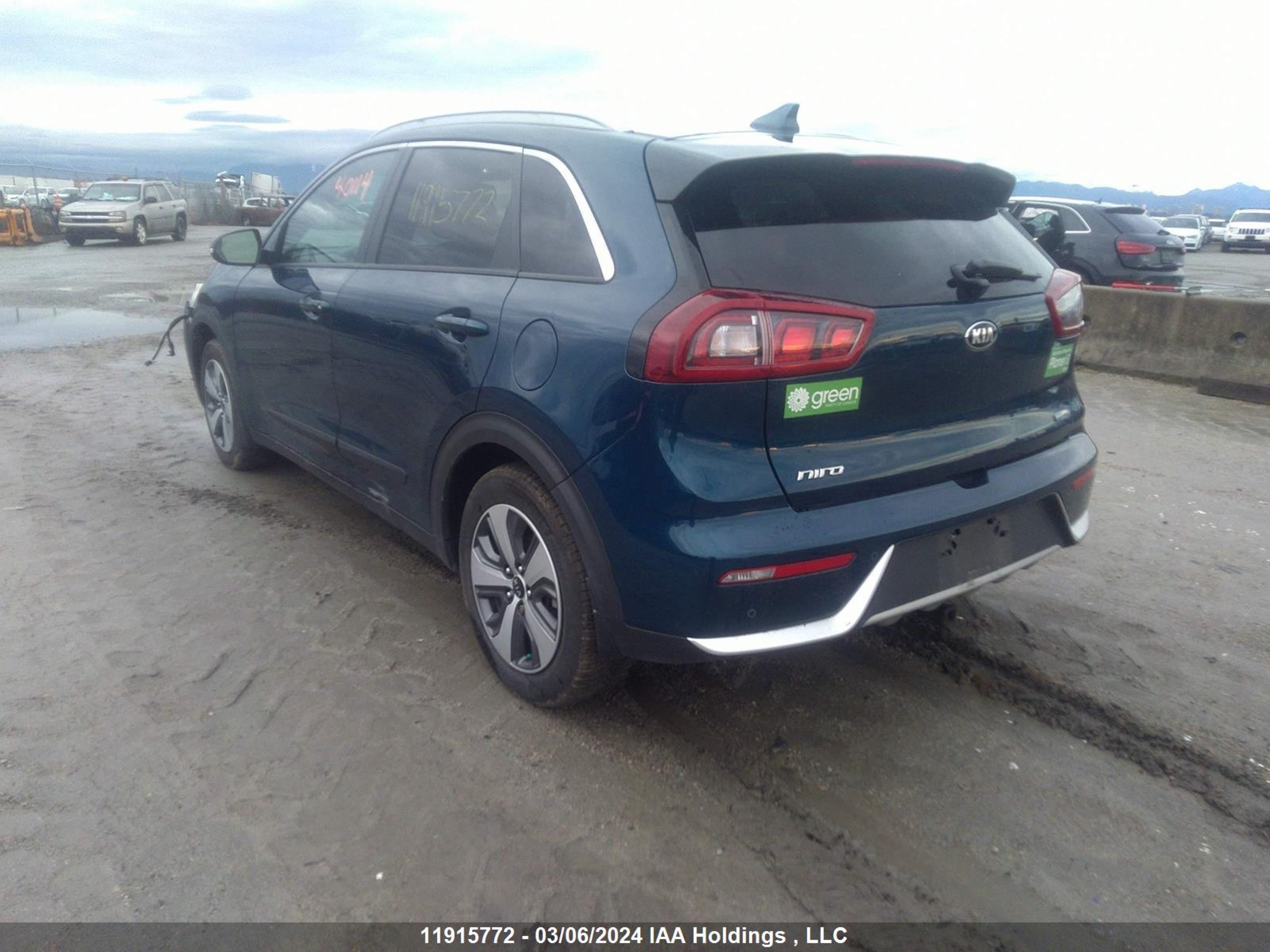 Photo 2 VIN: KNDCC3LC7J5200048 - KIA NIRO 