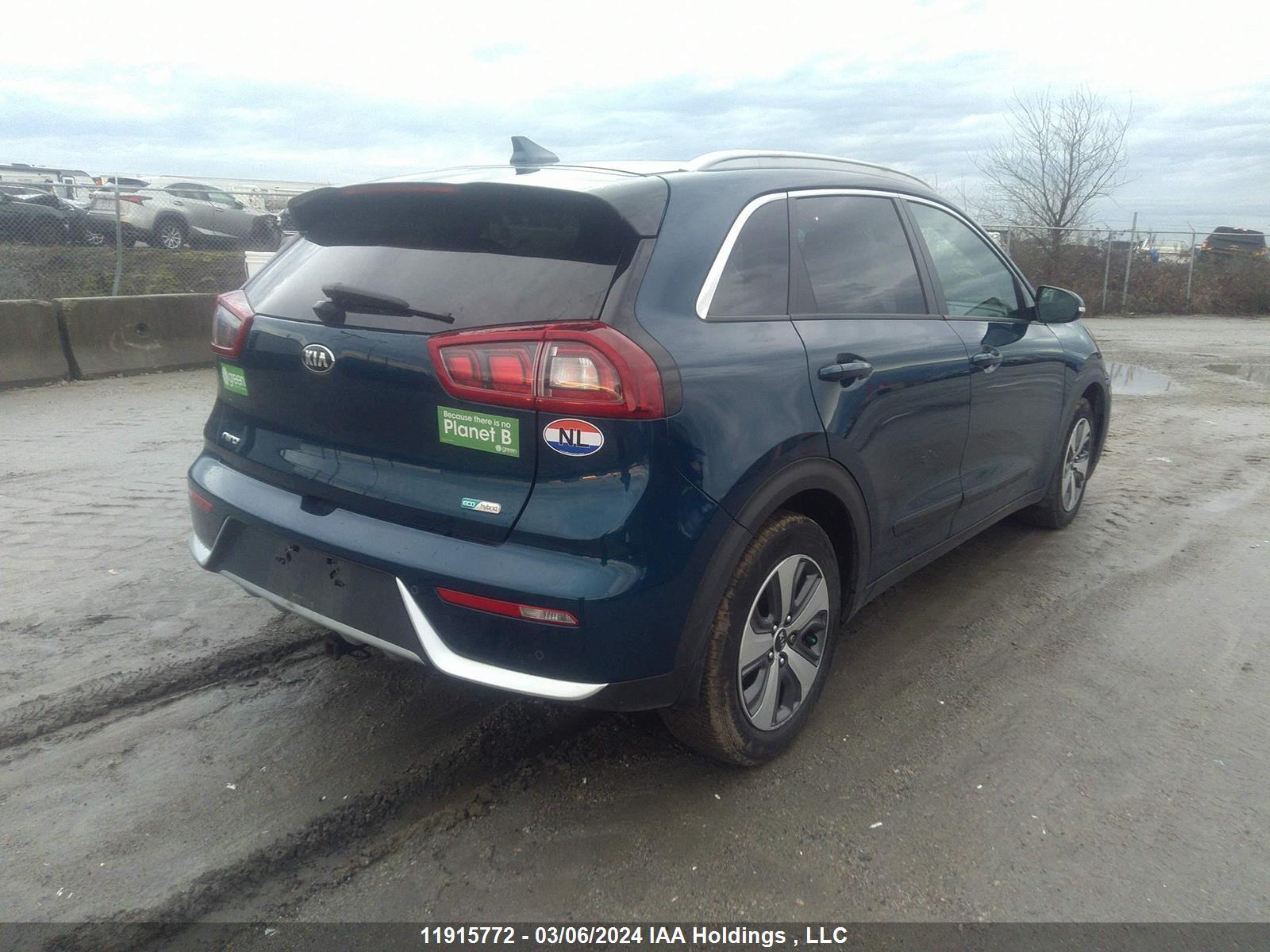 Photo 3 VIN: KNDCC3LC7J5200048 - KIA NIRO 