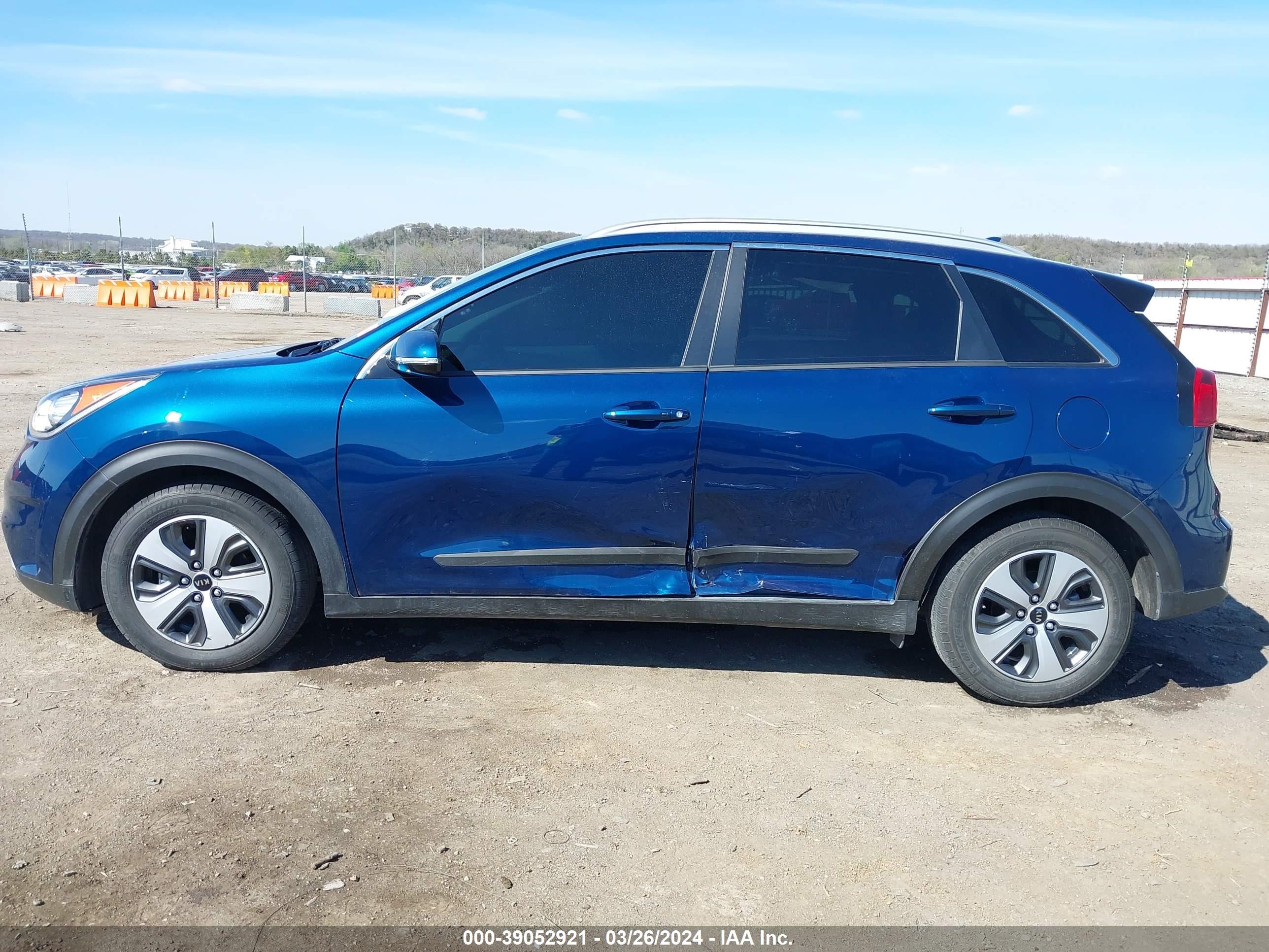 Photo 13 VIN: KNDCC3LC8H5052616 - KIA NIRO 