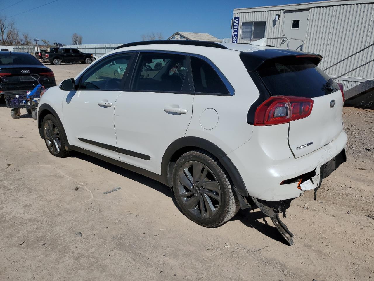 Photo 1 VIN: KNDCC3LC8H5077466 - KIA NIRO 