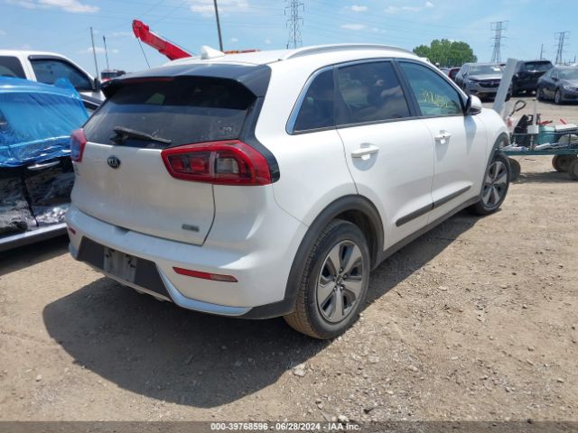 Photo 3 VIN: KNDCC3LC9H5066069 - KIA NIRO 