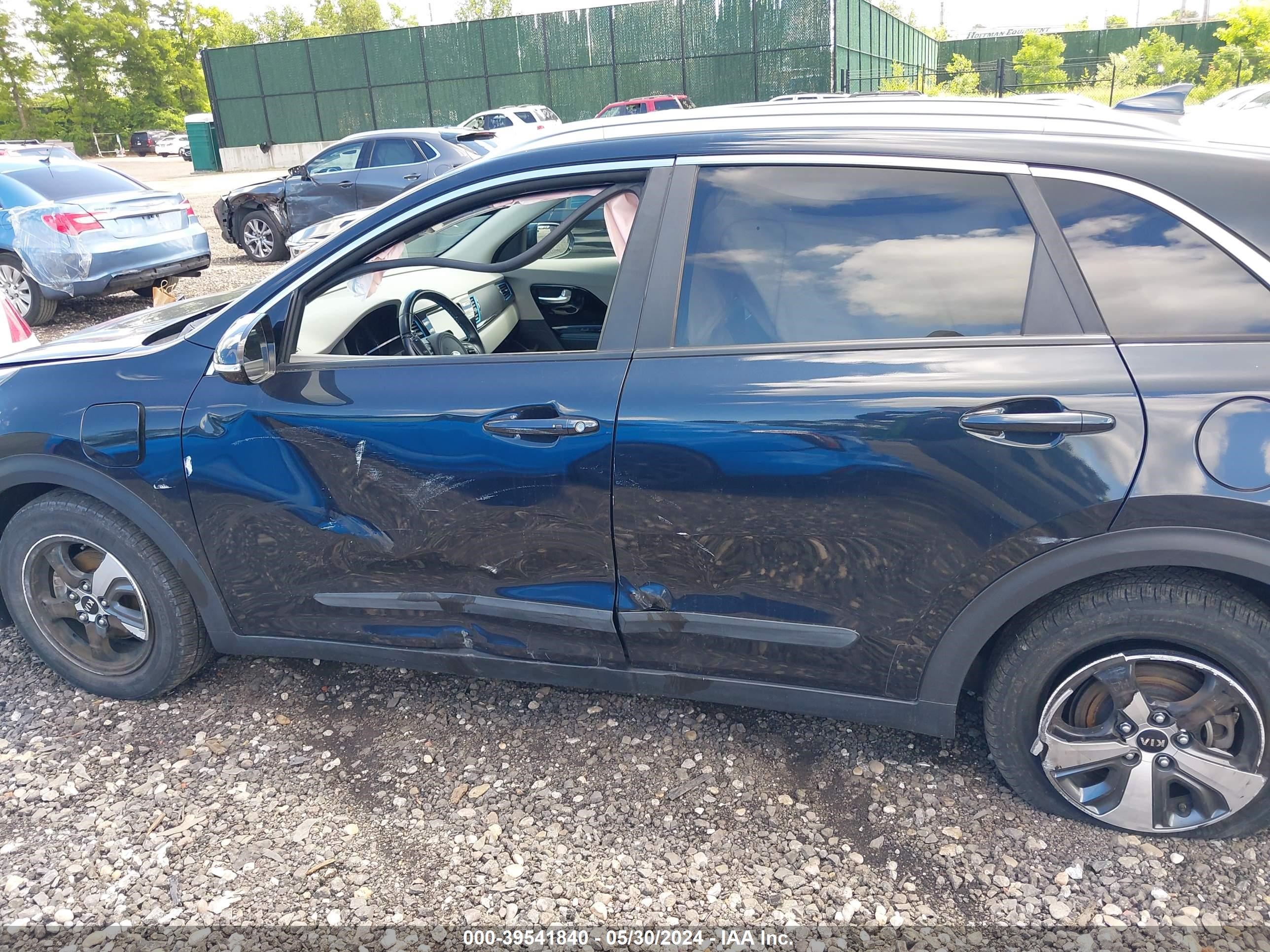 Photo 13 VIN: KNDCC3LD4K5221482 - KIA NIRO 