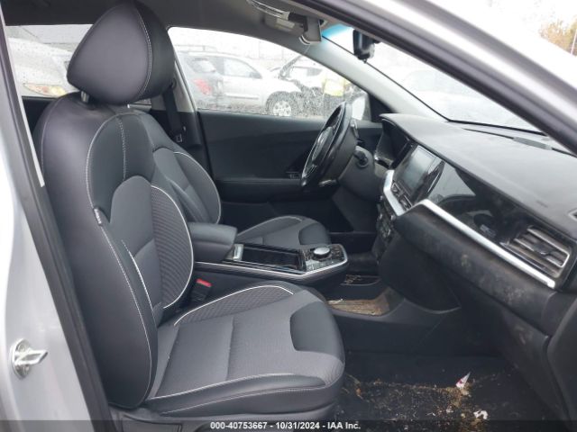 Photo 4 VIN: KNDCC3LG3M5107793 - KIA NIRO 