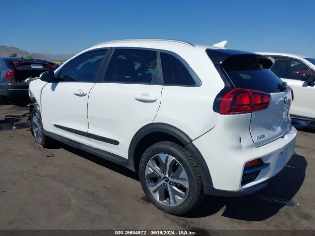 Photo 2 VIN: KNDCC3LG7L5069967 - KIA NIRO 