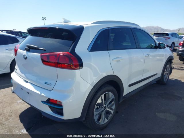 Photo 3 VIN: KNDCC3LG7L5069967 - KIA NIRO 