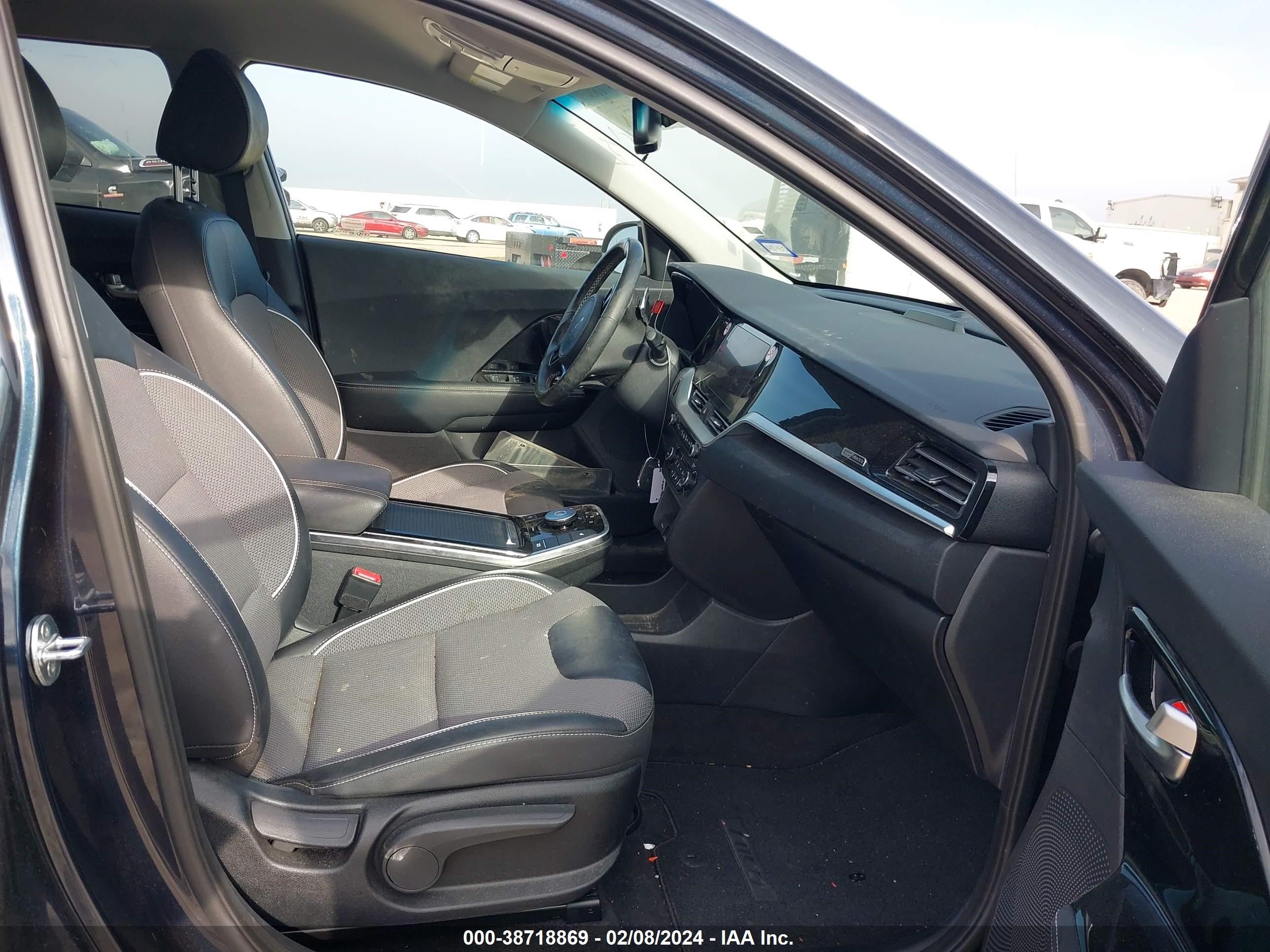 Photo 4 VIN: KNDCC3LG7N5118152 - KIA NIRO 